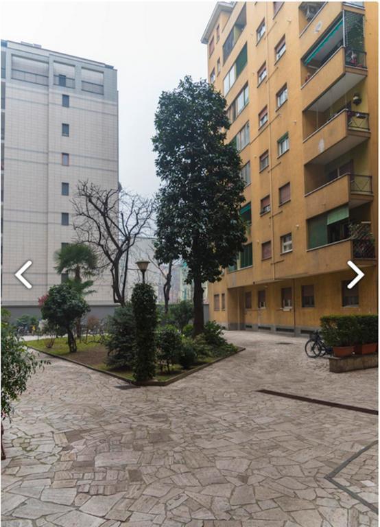 Casa Vacanza Monte Generoso Milan Bagian luar foto