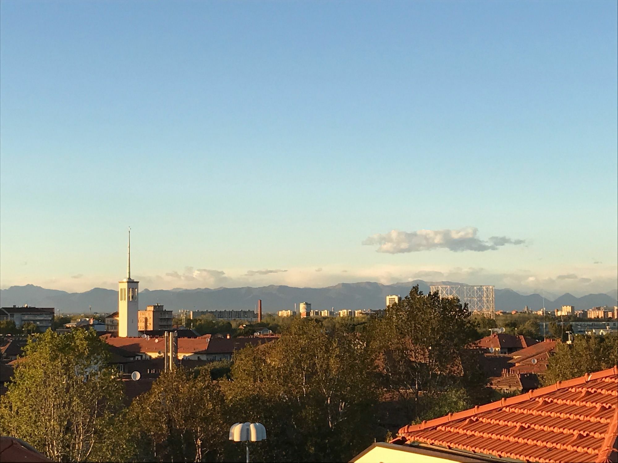 Casa Vacanza Monte Generoso Milan Bagian luar foto