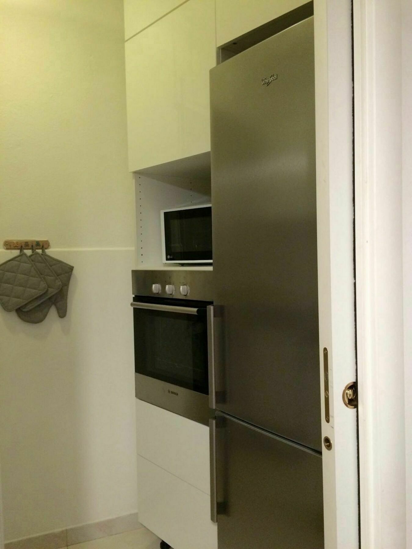 Casa Vacanza Monte Generoso Milan Bagian luar foto